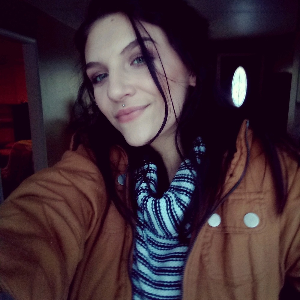 Meet your Posher, Tessa